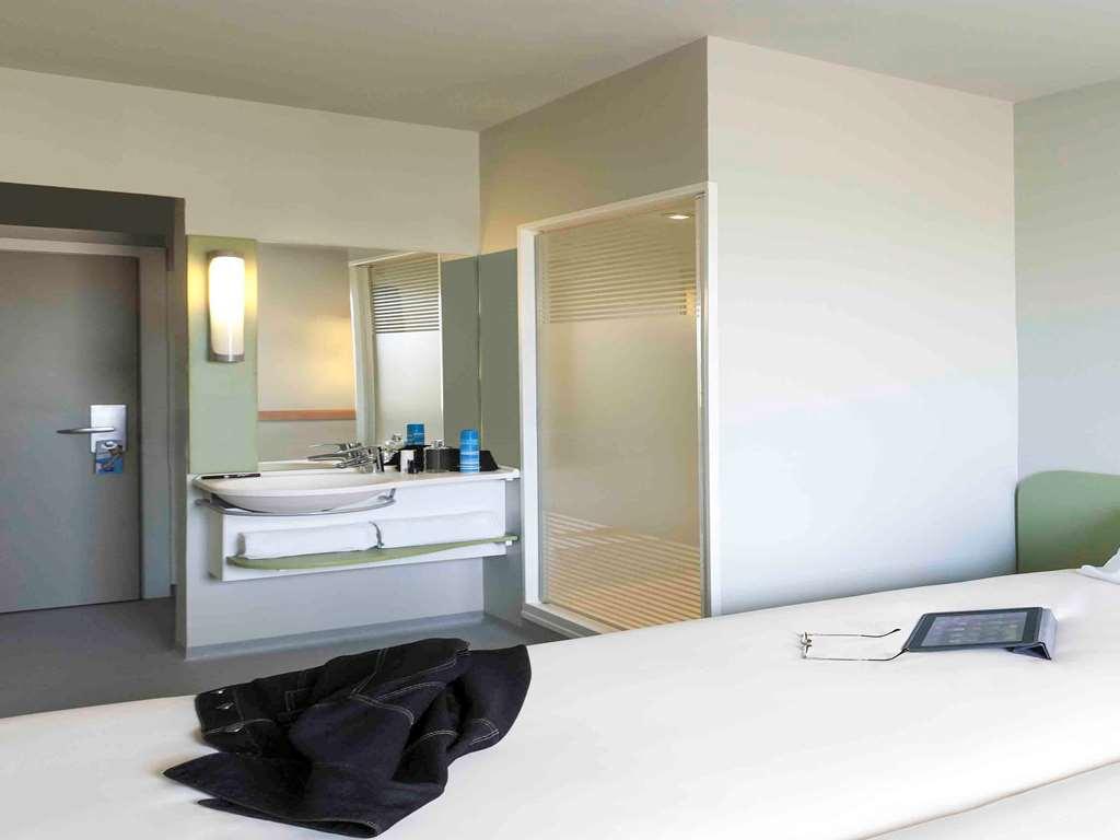 Ibis Budget Valencia Alcasser Silla Bilik gambar